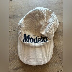 Urban Outfitters Beige Modelo corduroy Cap